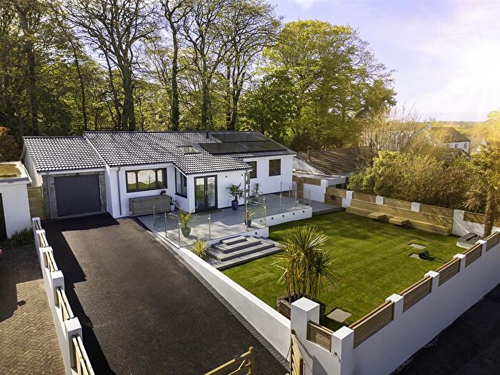 4 Bedroom Detached Bungalow For Sale In Forth Vean, Godolphin Cross, TR13