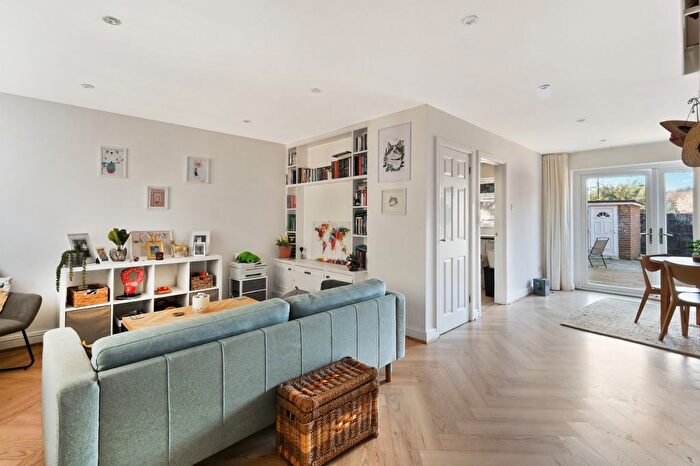 3 Bedroom Terraced House For Sale In Goddard Close, Shepperton, Surrey, TW17