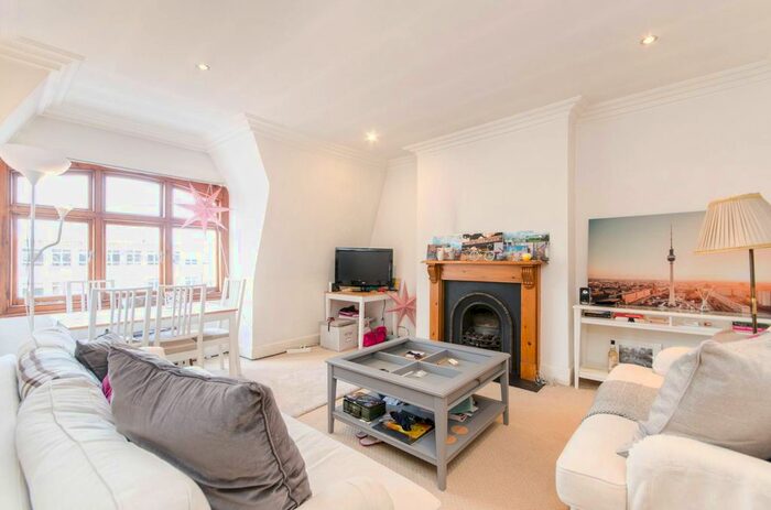 1 Bedroom Flat To Rent In Station Parade, Balham, London, SW12