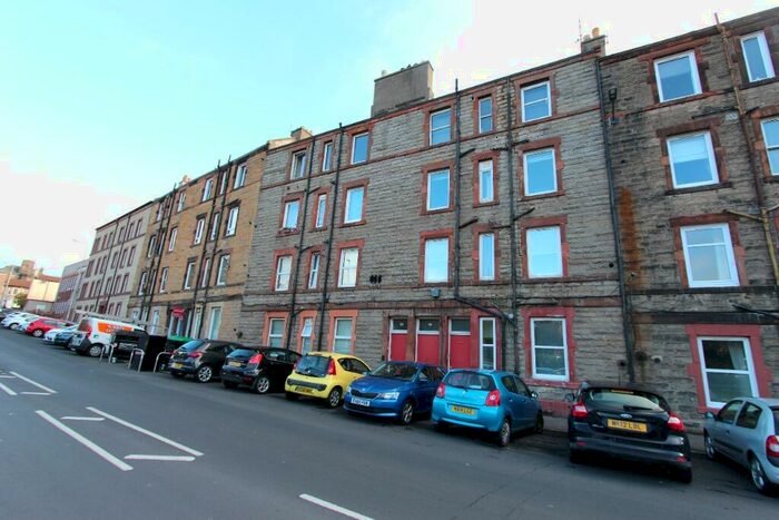 2 Bedroom Flat To Rent In Restalrig Road South, Restalrig, Edinburgh, EH7