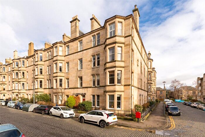 3 Bedroom Apartment For Sale In Bruntsfield Gardens, Bruntsfield, Edinburgh, EH10