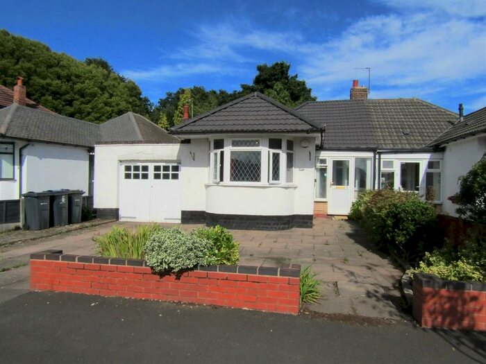 2 Bedroom Detached Bungalow To Rent In Heathland Avenue, Shard End, Birmingham, B34