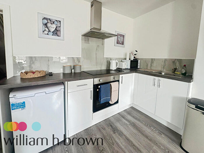 2 Bedroom Apartment To Rent In High Street, Braintree, CM7