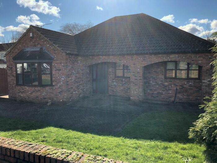 3 Bedroom Detached Bungalow For Sale In Crowle Bank Road, Althorpe, Scunthorpe, DN17