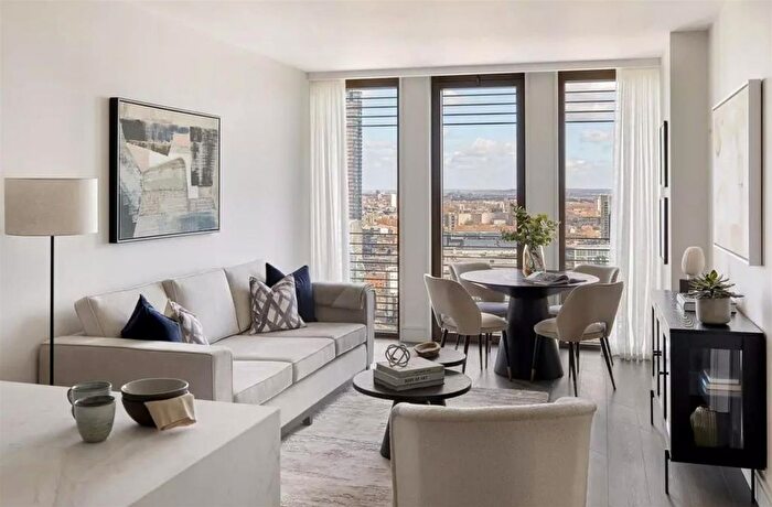 1 Bedroom Flat For Sale In Greengate, Salford, M3