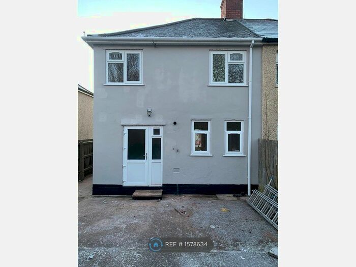 3 Bedroom Terraced House To Rent In Emerson Road, Wolverhampton, WV10