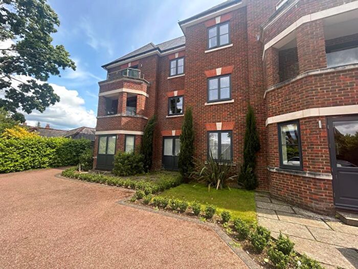 2 Bedroom Apartment To Rent In Epsom Road, Guildford, GU1