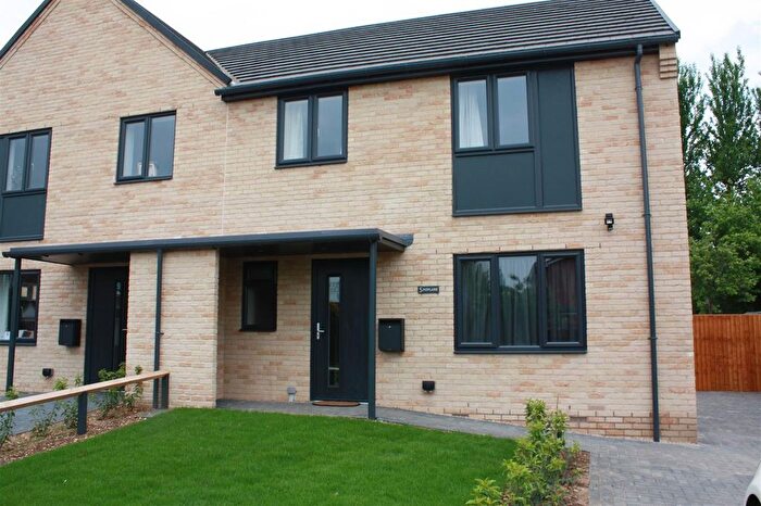 3 Bedroom Semi-Detached House To Rent In The Poplars, St Ives, PE27