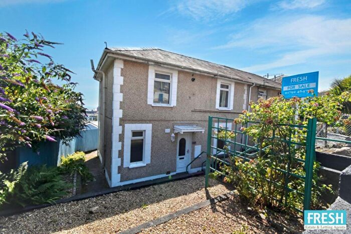 3 Bedroom Semi-Detached House For Sale In Grenfell Park Road, St. Thomas, Swansea, SA1