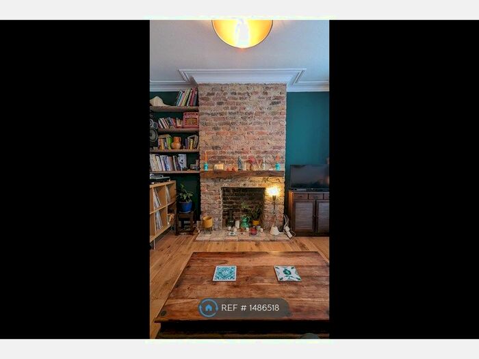 1 Bedroom Flat To Rent In Larkbere Road, London, SE26