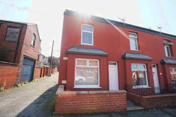 2 Bedroom End Of Terrace House To Rent In Hartley Street, Horwich, BL6