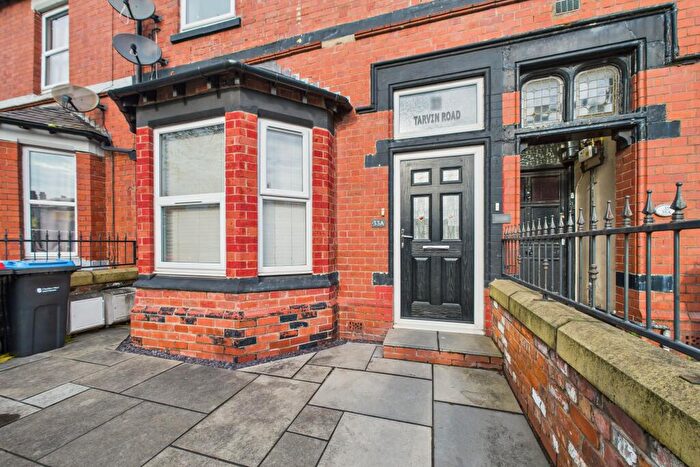 2 Bedroom Flat To Rent In Tarvin Road, Boughton, Chester, CH3