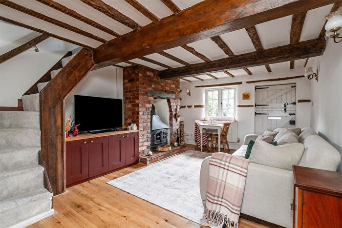 2 Bedroom Cottage For Sale In , Appletree Cottages, Old Warwick Road, Rowington, CV35