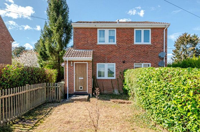 1 Bedroom Apartment For Sale In Bulbery, Abbotts Ann, Andover, SP11