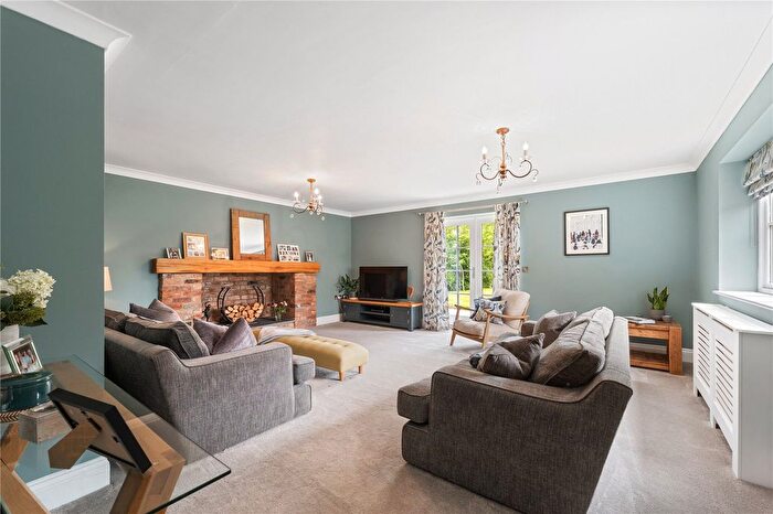 4 Bedroom Detached House For Sale In Pingley Lane, Staythorpe, Newark, Nottinghamshire, NG23