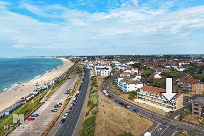 2 Bedroom Flat For Sale In St. Catherines Road, Bournemouth, BH6