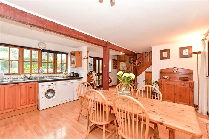 3 Bedroom Semi-Detached House For Sale In Whetsted Road, Five Oak Green, Tonbridge, Kent, TN12