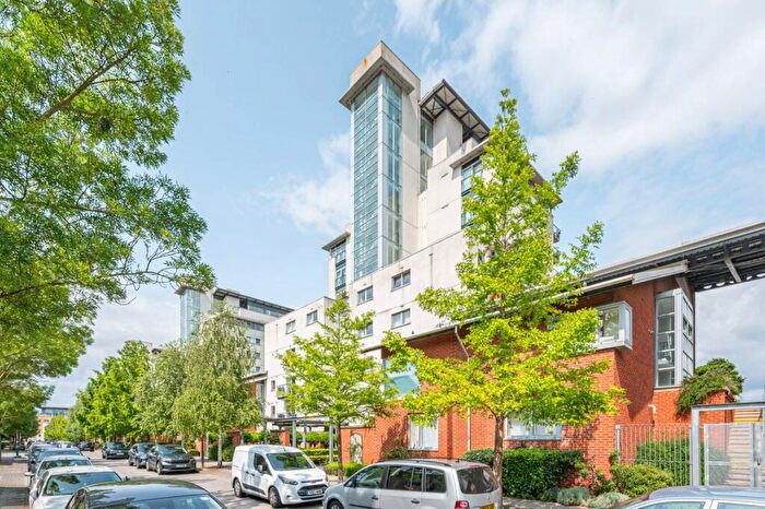 1 Bedroom Flat For Sale In Erebus Drive, Thamesmead, London, SE28