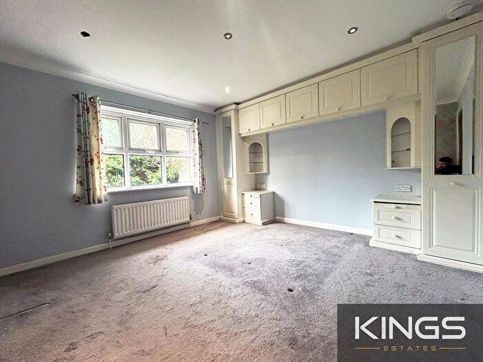 6 Bedroom Detached House To Rent In Westbourne Crescent, Southampton, SO17