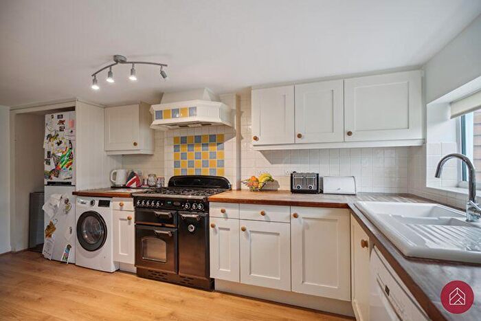 3 Bedroom Terraced House For Sale In High Street, Swindon, SN6