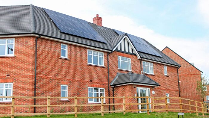 2 Bedroom Flat For Sale In Binfield, Bracknell, RG42