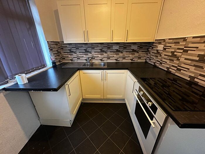 3 Bedroom Property To Rent In The Crescent, Woodlands, Doncaster, DN6