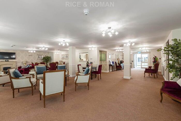 2 Bedroom Retirement Property For Sale In Stokes Lodge, Park Lane, GU15