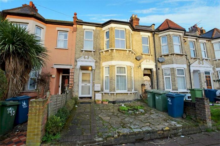 2 Bedroom Maisonette To Rent In Spencer Road, Harrow, HA3