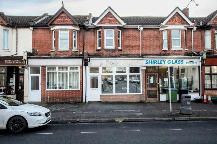 1 Bedroom Flat To Rent In Romsey Road, Shirley, Southampton, SO16