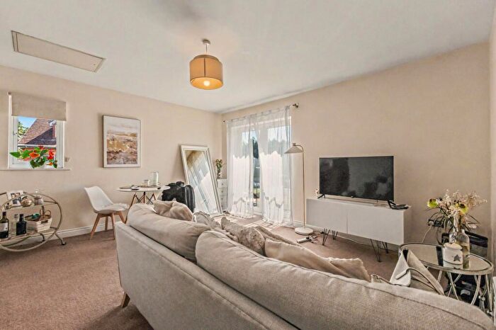 1 Bedroom Flat For Sale In Portia Road, Stratford-Upon-Avon, CV37