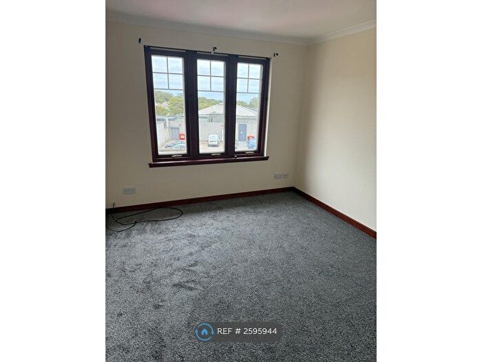 2 Bedroom Flat To Rent In Loirston Close, Cove, Aberdeen, AB12