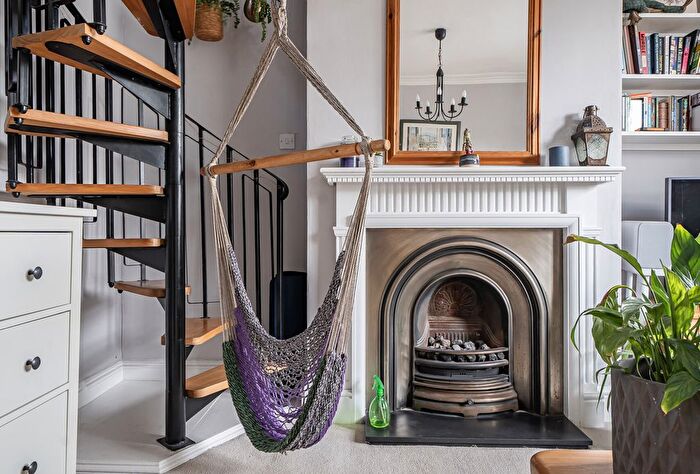 1 Bedroom Maisonette For Sale In Upper Belmont Road, Bristol, BS7