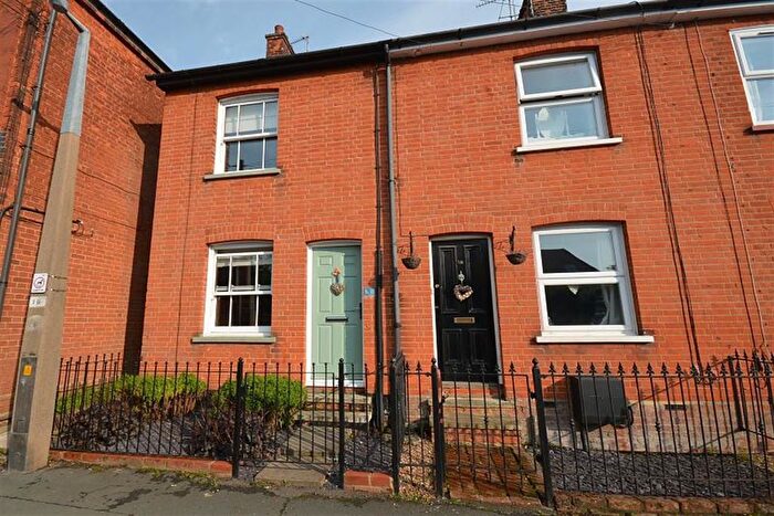 2 Bedroom End Of Terrace House For Sale In Church Street, Braintree, CM7