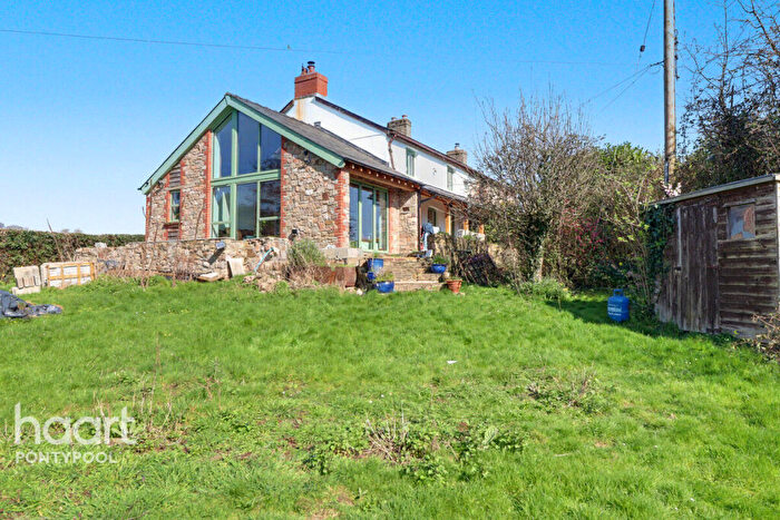 3 Bedroom Cottage For Sale In Mamhilad, Pontypool, NP4