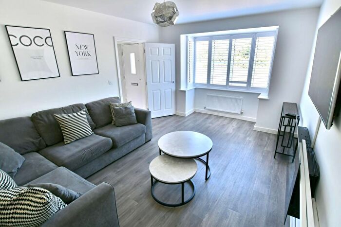 4 Bedroom House To Rent In Dewberry Close, Wimborne Minster, BH21