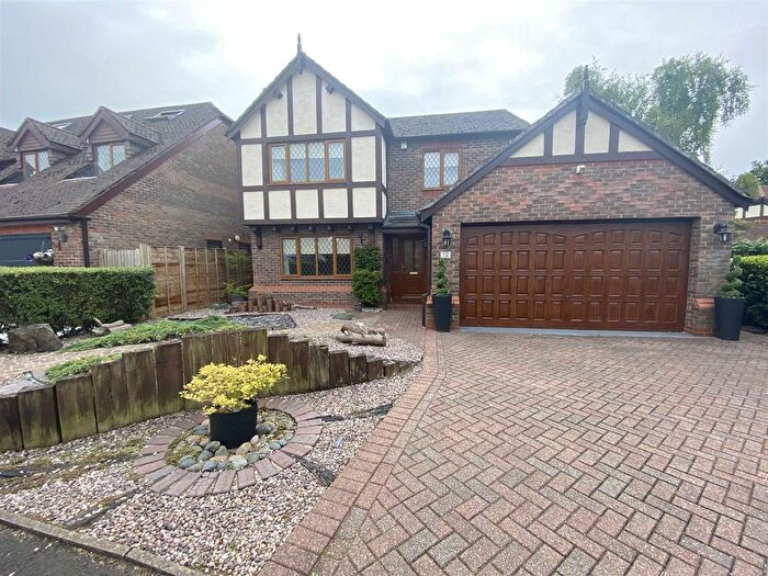 4 Bedroom Detached House To Rent In Fletcher Drive, Bowdon, Altrincham, WA14