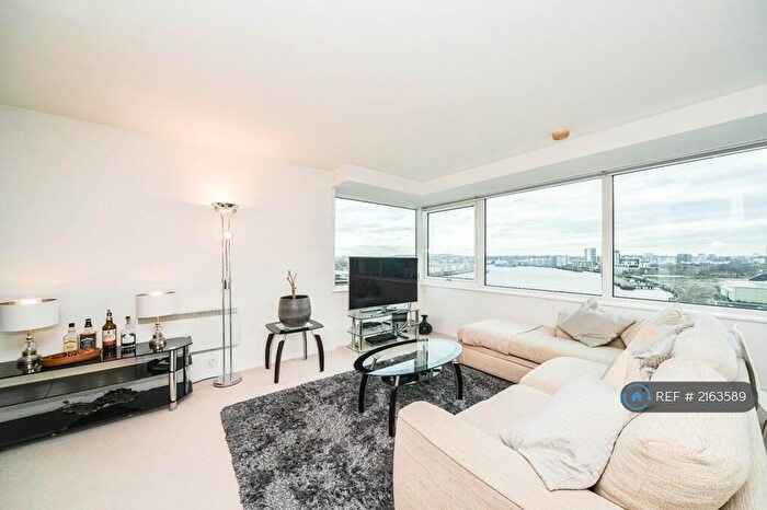 2 Bedroom Flat To Rent In Aragon Tower, London, SE8