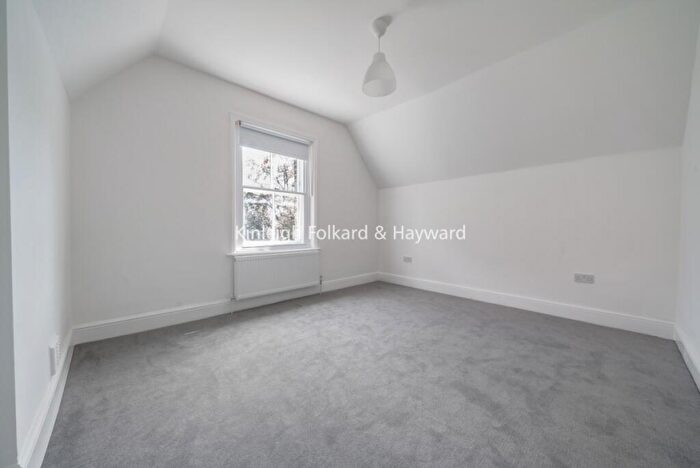 2 Bedroom Apartment To Rent In Lawn Road Beckenham, BR3