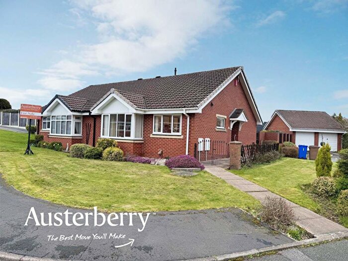 2 Bedroom Semi Detached Bungalow For Sale In Poolhill Close, Stoke-On-Trent, ST3