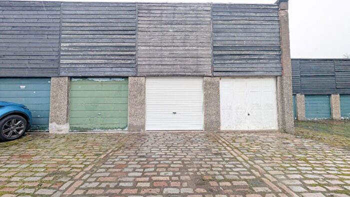1 Bedroom Garage / Parking For Sale In Lock Up, Mactaggart Road, Cumbernauld, G67