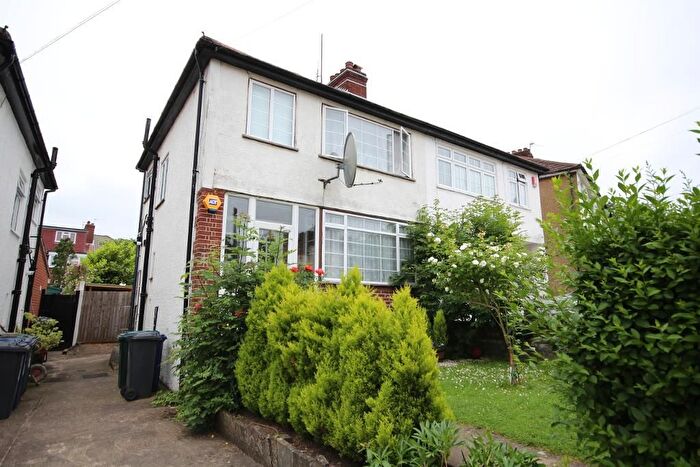 3 Bedroom Semi-Detached House To Rent In Riverdene, Edgware, Middlesex, HA8