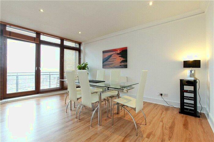 2 Bedroom Apartment To Rent In Turnstone House, Star Place, London, E1W