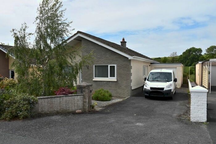 2 Bedroom Detached Bungalow To Rent In Gwenfa, Cnwc Y Dintir, Cardigan, SA43