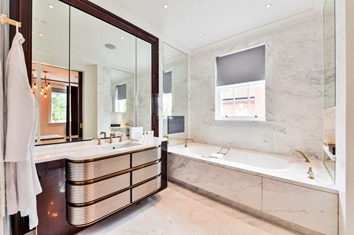 8 Bedroom Detached House To Rent In The Bishops Avenue, Hampstead Garden Suburb, London, N2