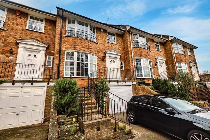 3 Bedroom Terraced House To Rent In Beechwood Crescent, Eastbourne, BN20