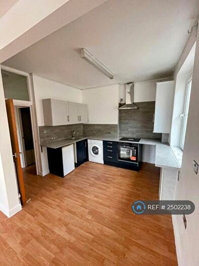 1 Bedroom Flat To Rent In High Street, Beckenham, BR3