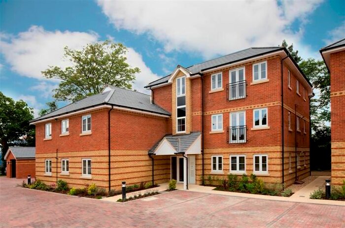 1 Bedroom Flat To Rent In Netherby Gardens, Bracknell, RG12