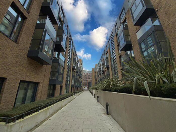 1 Bedroom Apartment To Rent In St. John's Walk, Birmingham, B5