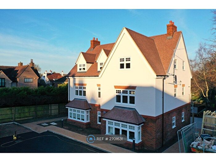 2 Bedroom Flat To Rent In Salisbury Avenue, Harpenden, AL5