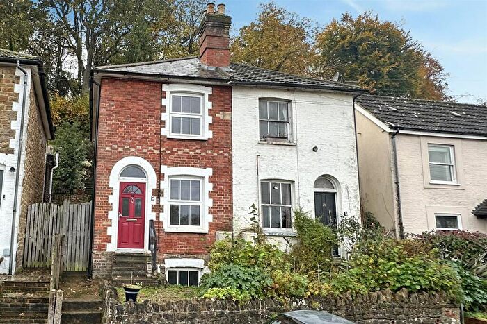 2 Bedroom Semi Detached House For Sale In Godalming ***No Onward Chain***, GU7